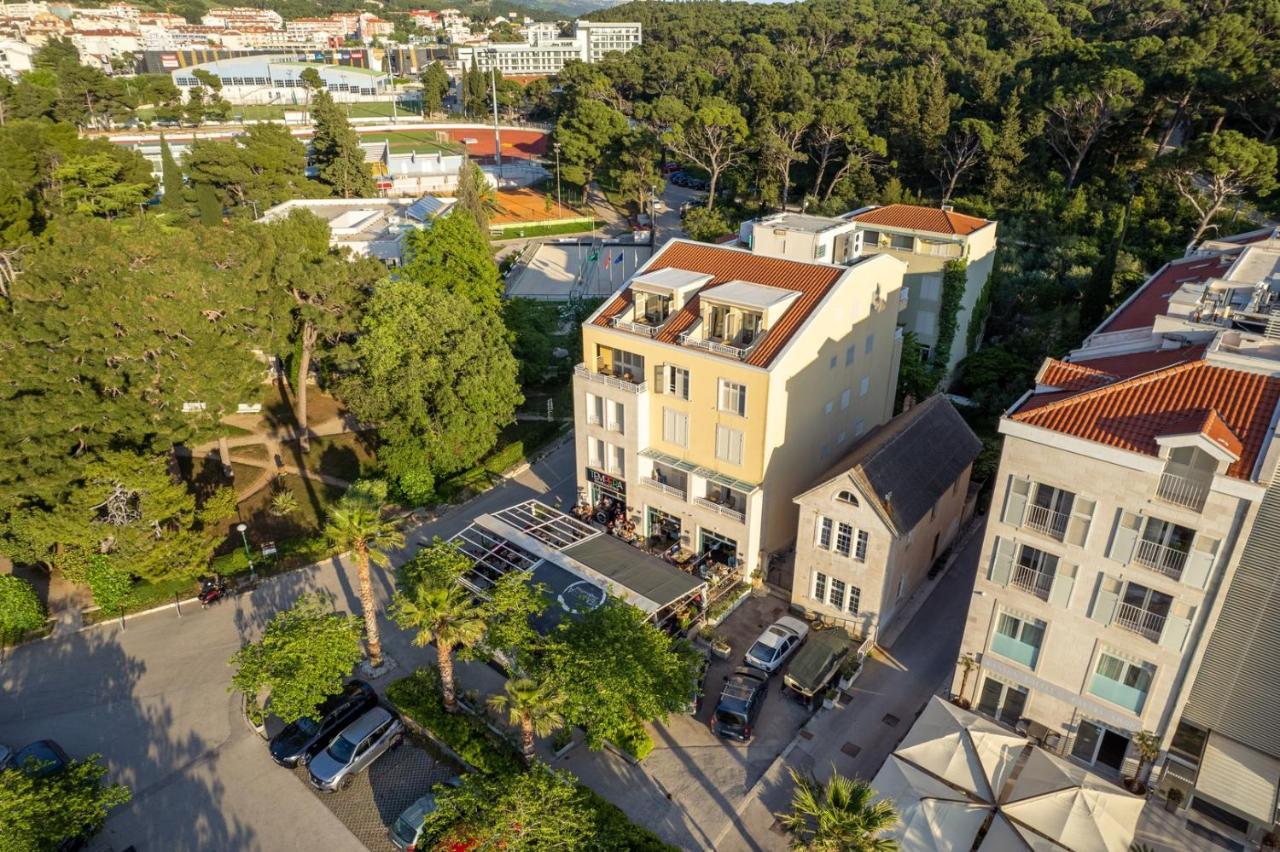Apartel Park Osejava ماكارسكا المظهر الخارجي الصورة