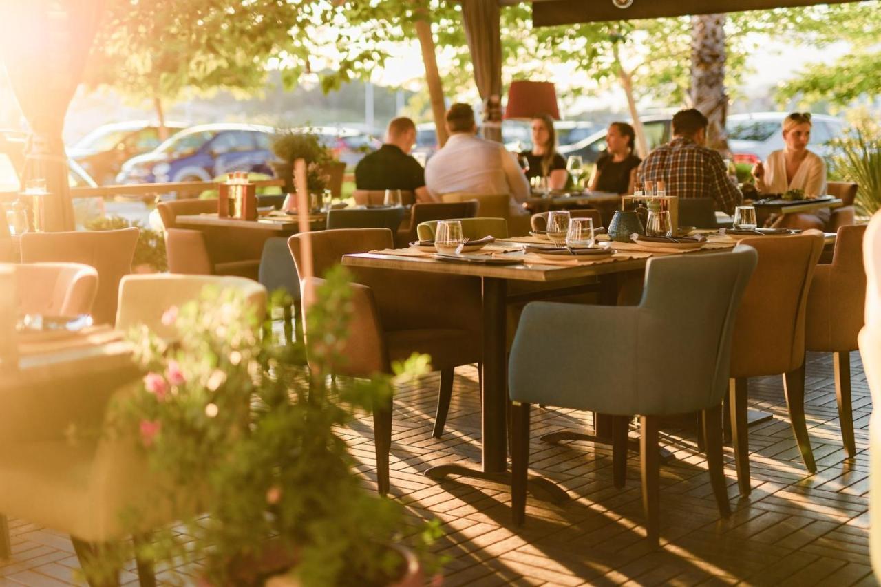 Apartel Park Osejava ماكارسكا المظهر الخارجي الصورة