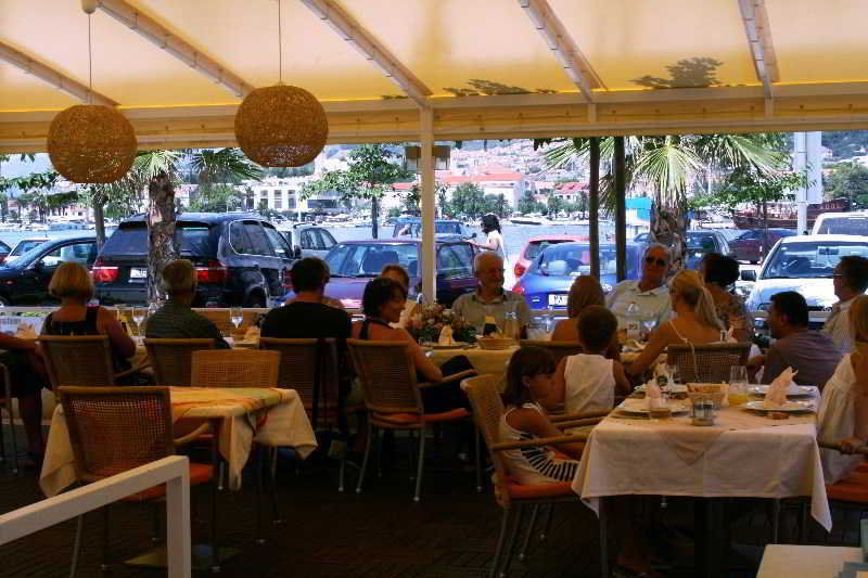 Apartel Park Osejava ماكارسكا المظهر الخارجي الصورة