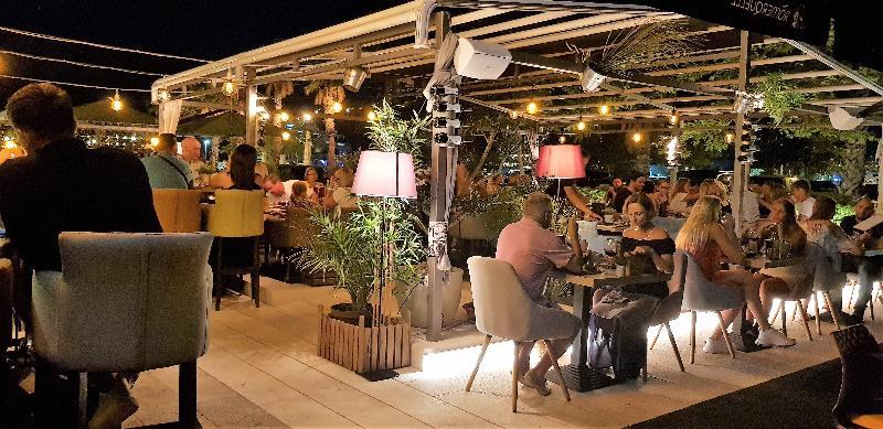 Apartel Park Osejava ماكارسكا المظهر الخارجي الصورة